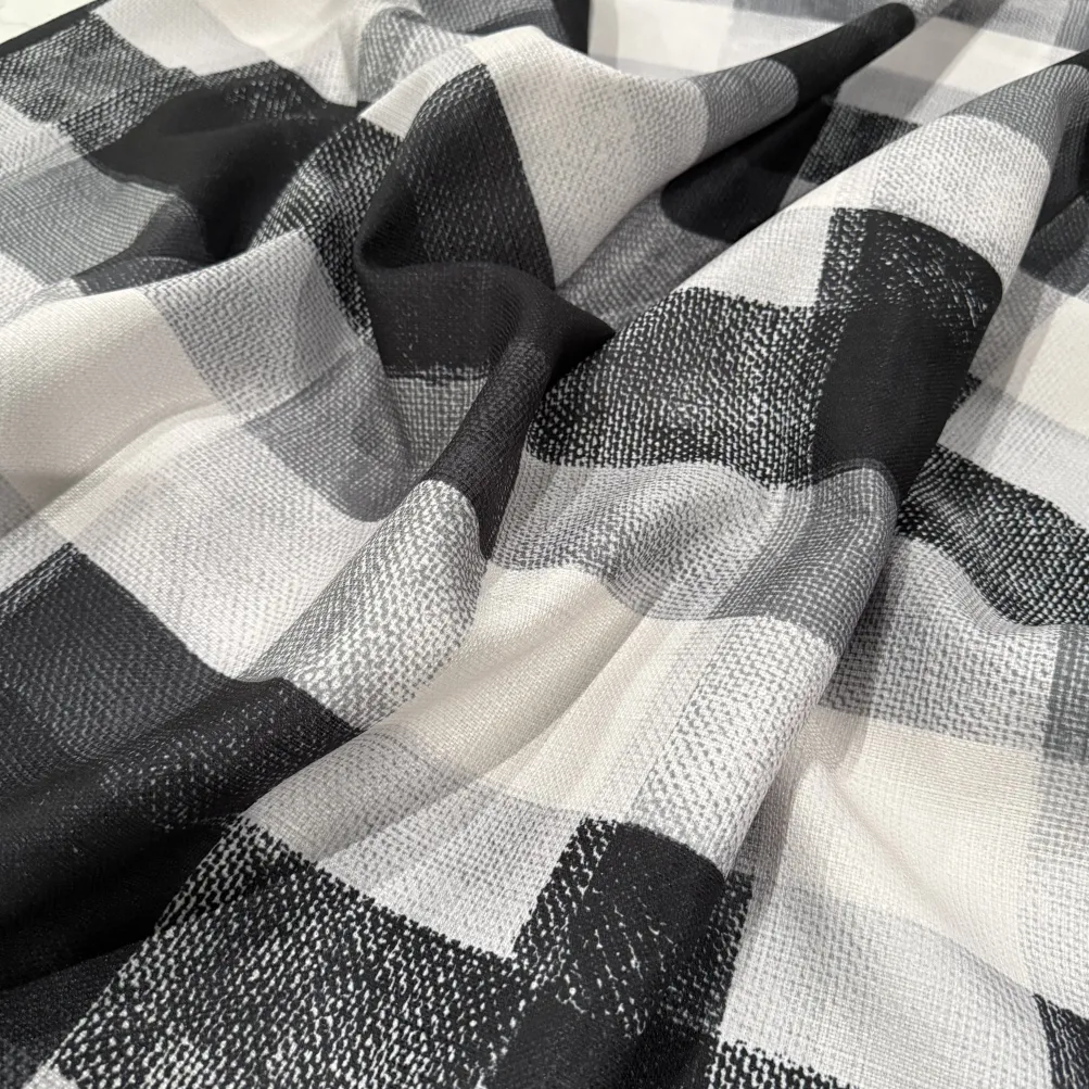 Abstract Plaid (Slub Print) Table Napkin in Black