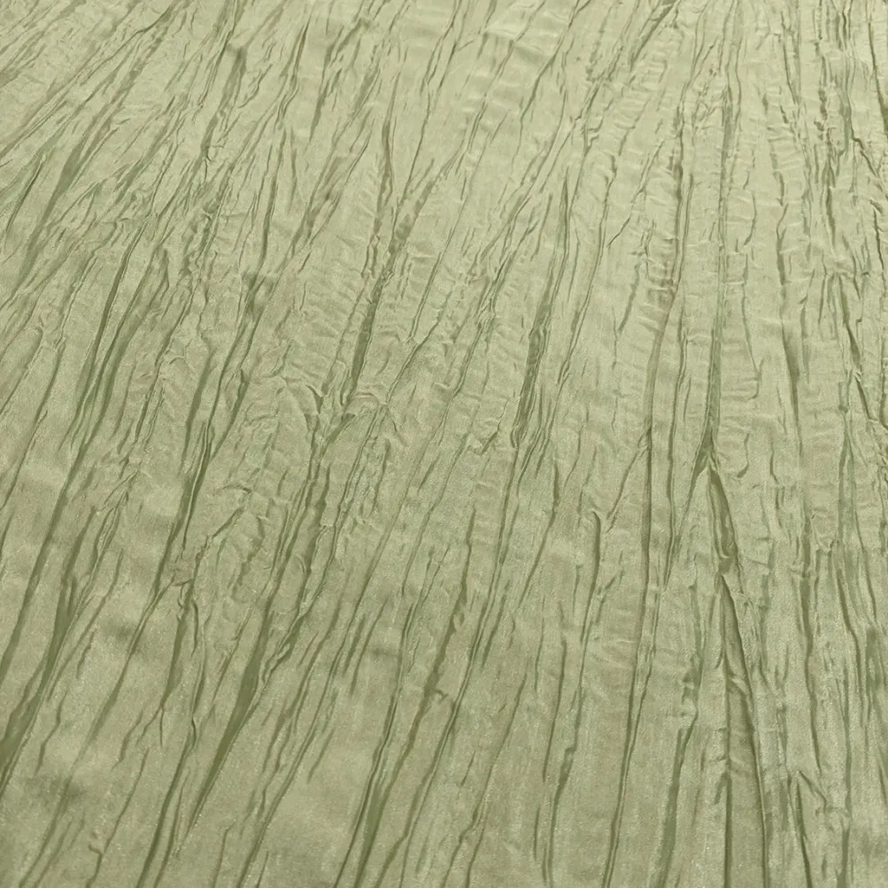 Accordion Taffeta Table Runner in LT Sage