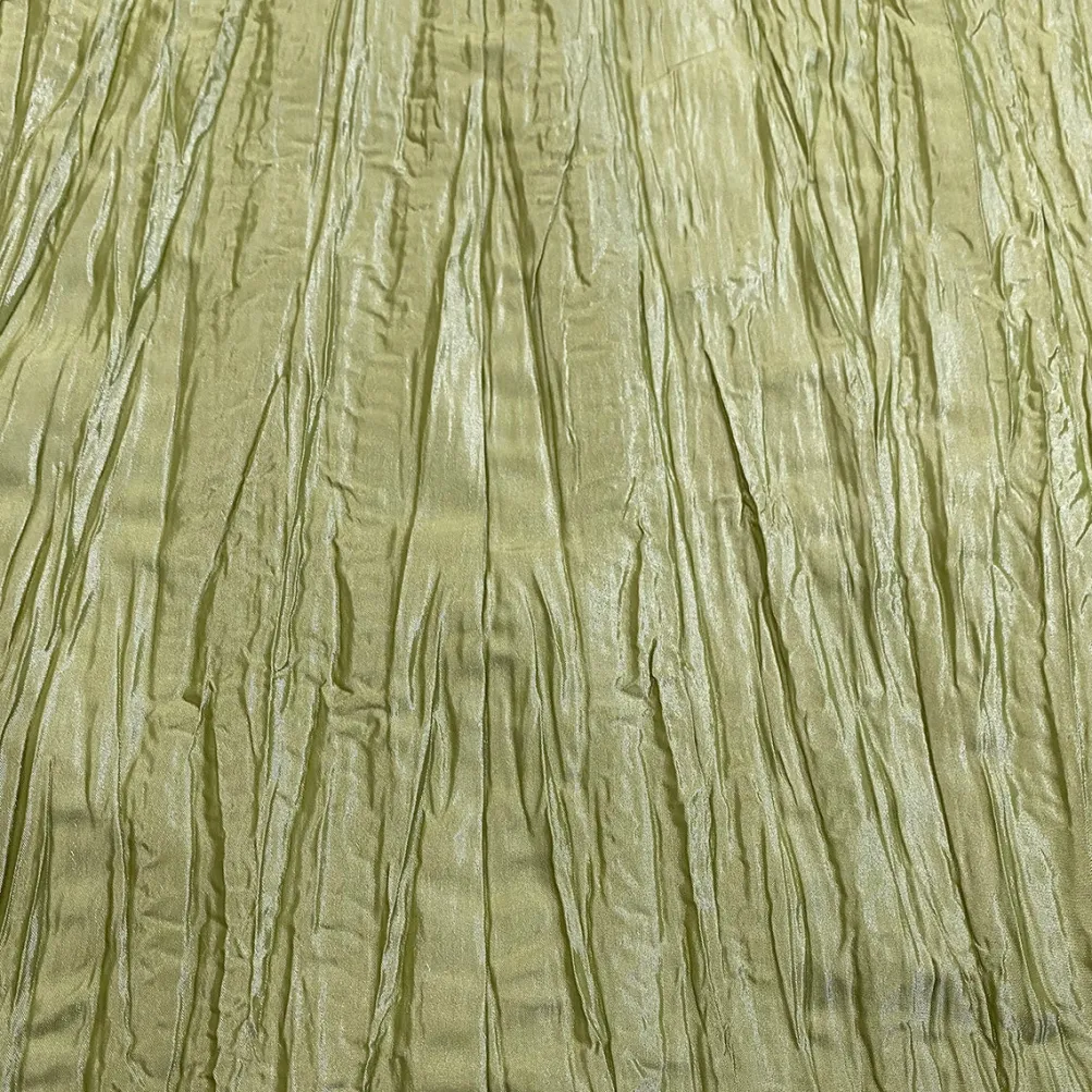 Accordion Taffeta Table Runner in Olive