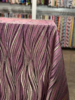 Allure Jacquard Table Linen in Mauve