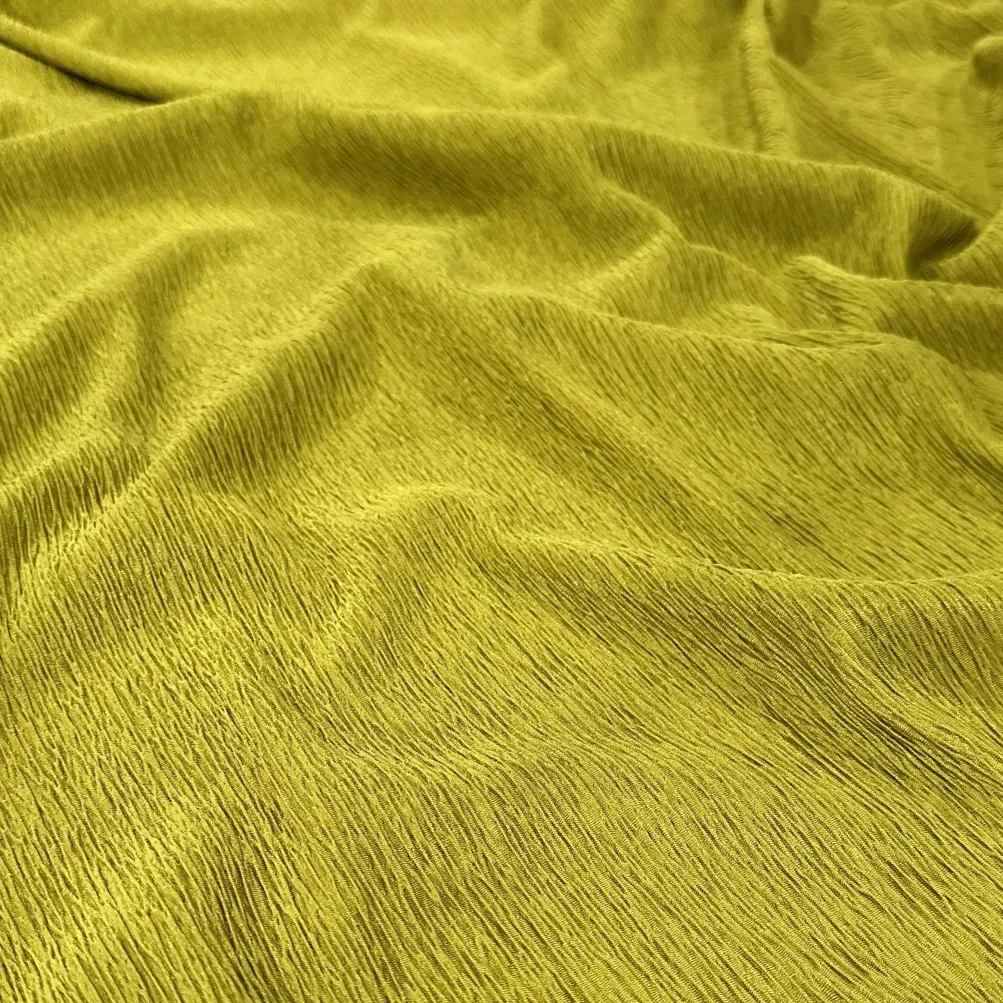 Bella Crepe Table Linen in Chartreuse