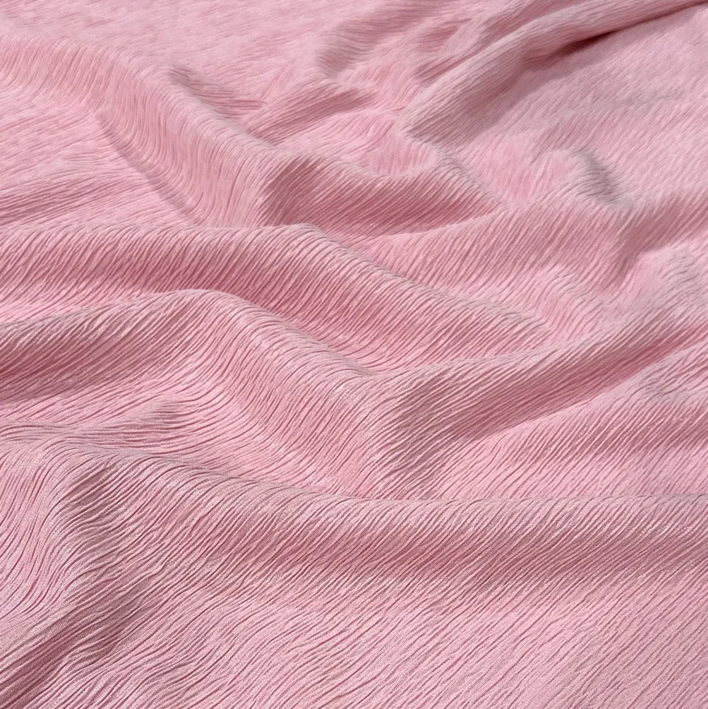 Bella Crepe Table Napkin in Pink