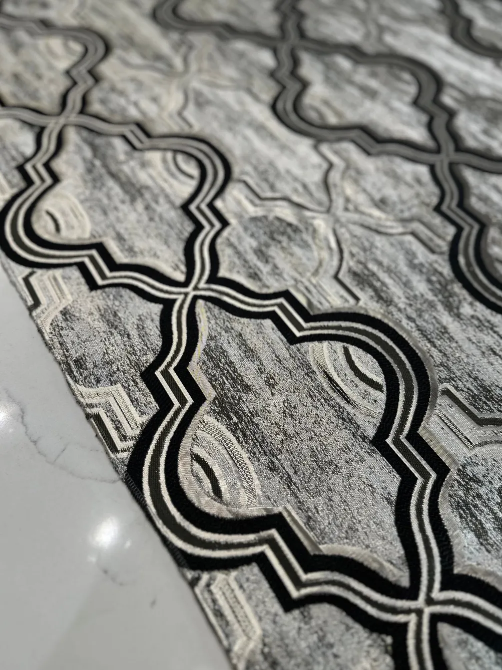 Bentley Jacquard Table Linen in Black