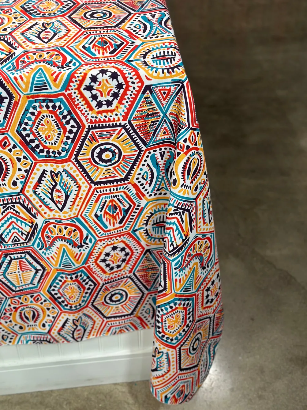Bongo (Poly Print) Table Linen