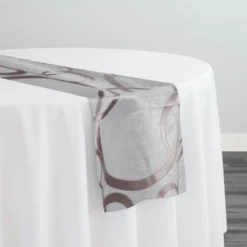Cirque Jacquard (Reversible) Table Runner in Champagne