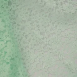 Classic Lace Table Runner in Mint 1765