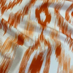Cosmo Print (Dupioni) Table Napkin in Orange