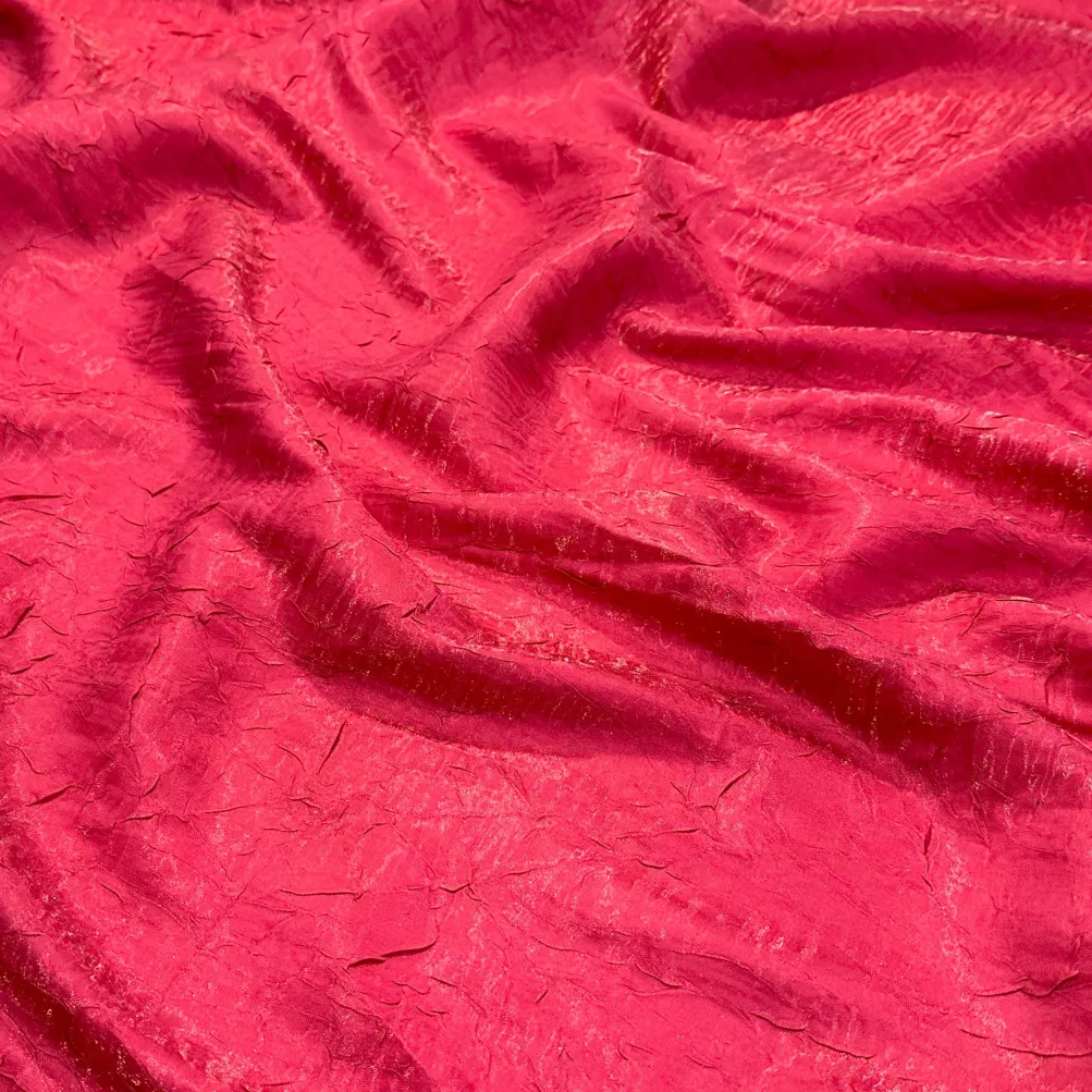 Crush Shimmer (Galaxy) Table Linen in Cerise 143