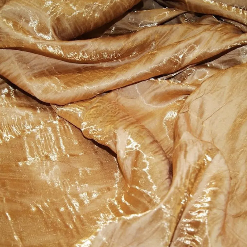 Crush Shimmer (Galaxy) Table Linen in Gold 30