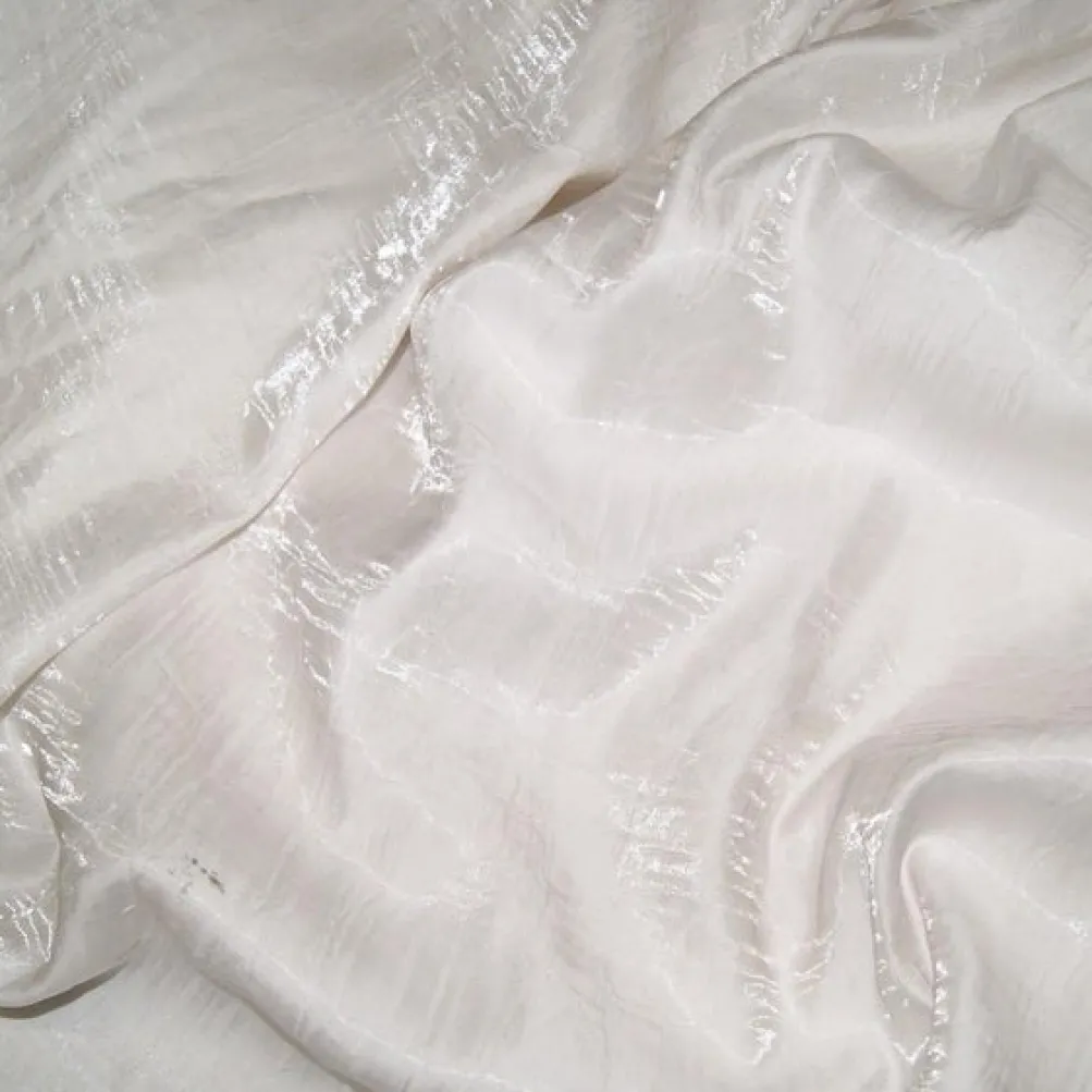 Crush Shimmer (Galaxy) Table Runner in White 16