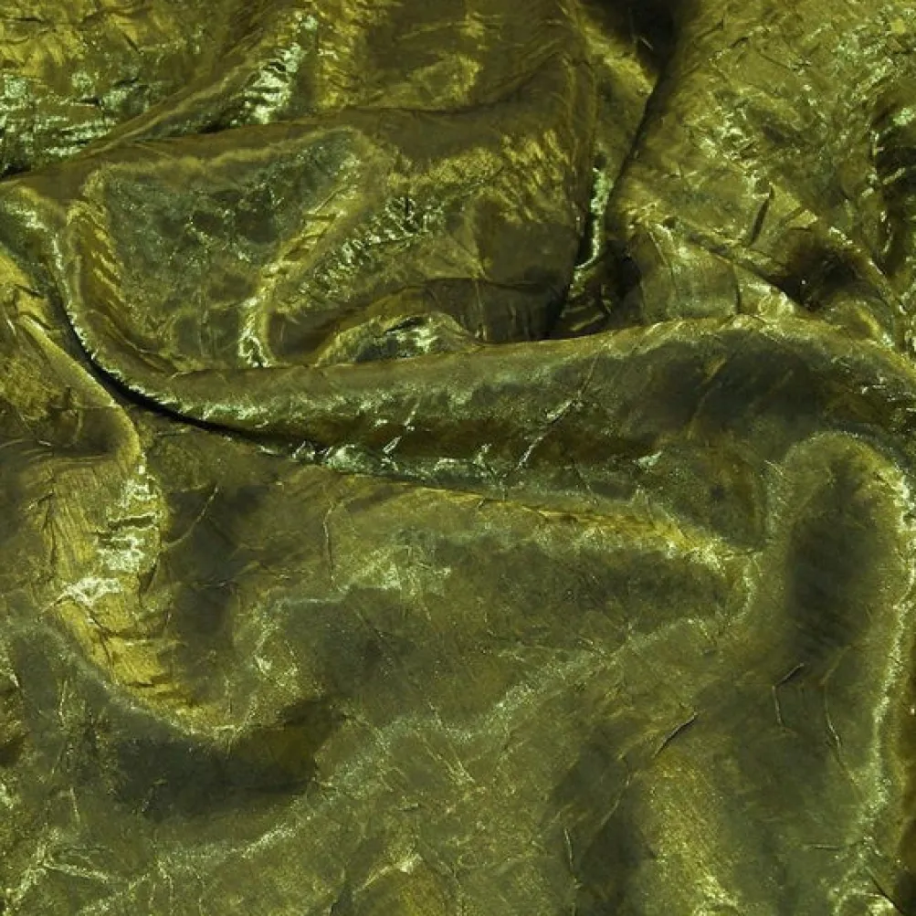 Crush Shimmer (Galaxy) Table Runner in Moss 15