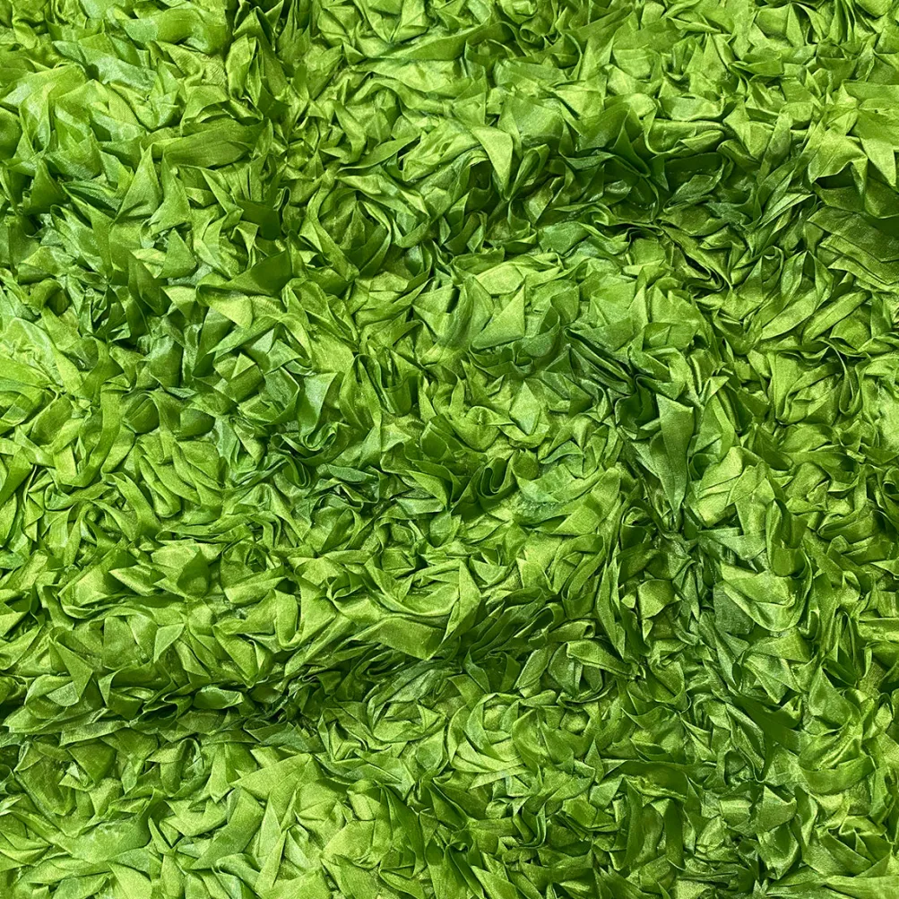 Curly Satin Table Linen In Moss