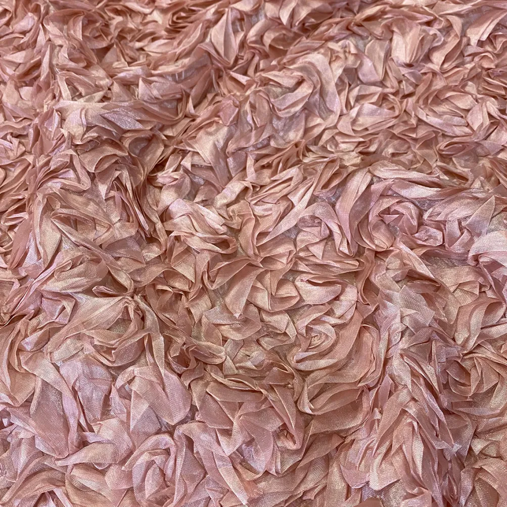 Curly Satin Table Runner in Blush