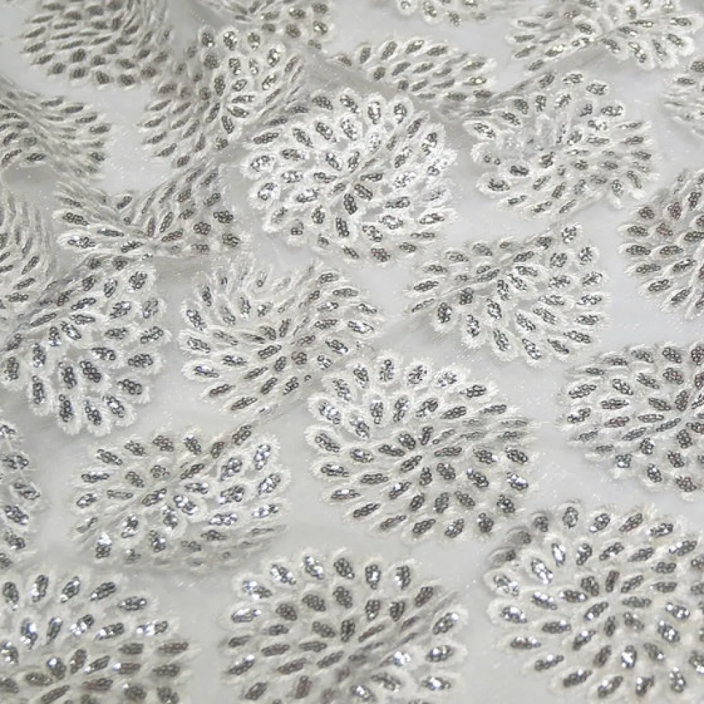 Dahlia Sequins Table Linen in White