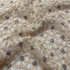 Daisy Sequins Table Runner in Champagne
