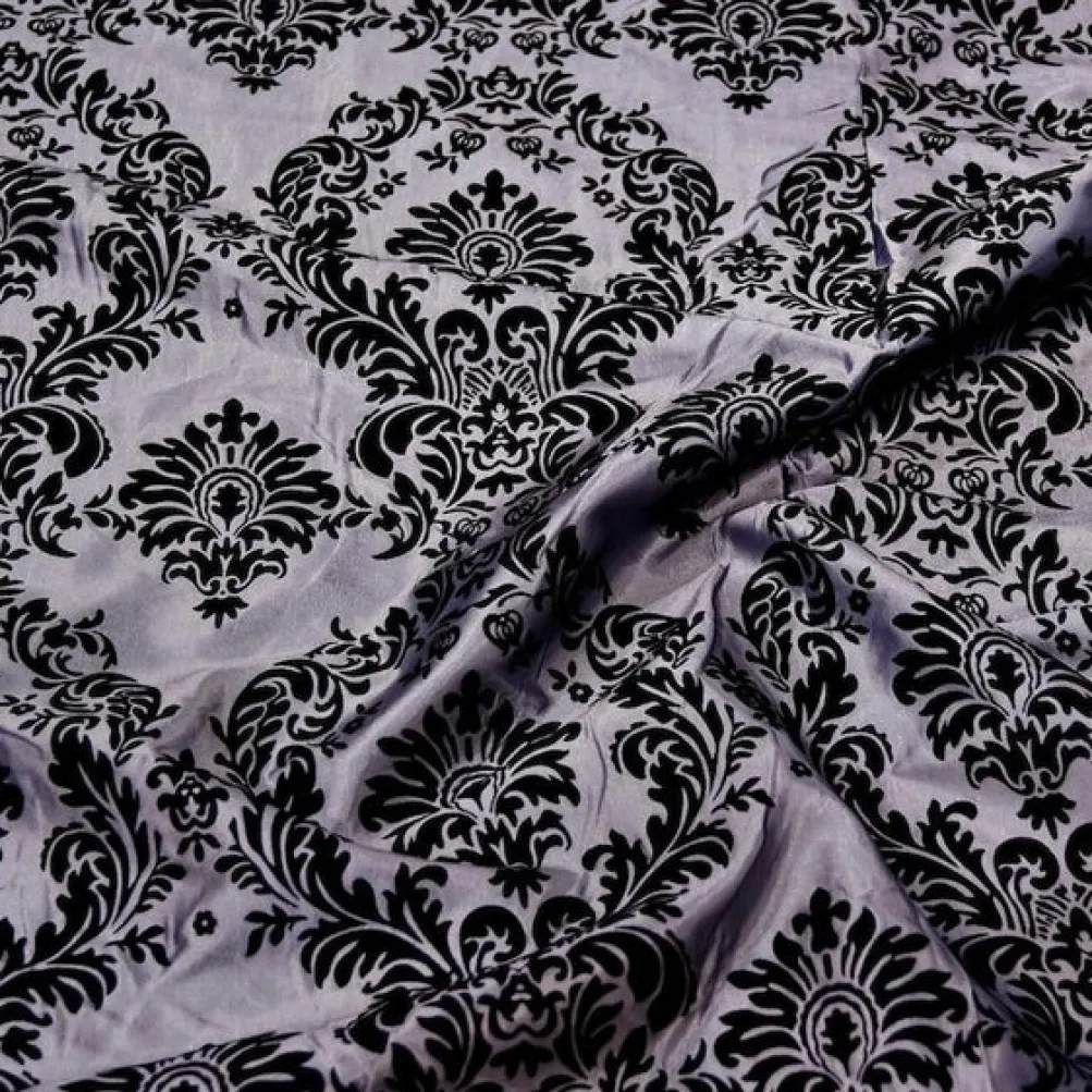Damask Flocking Taffeta Table Linen in Black on Silver