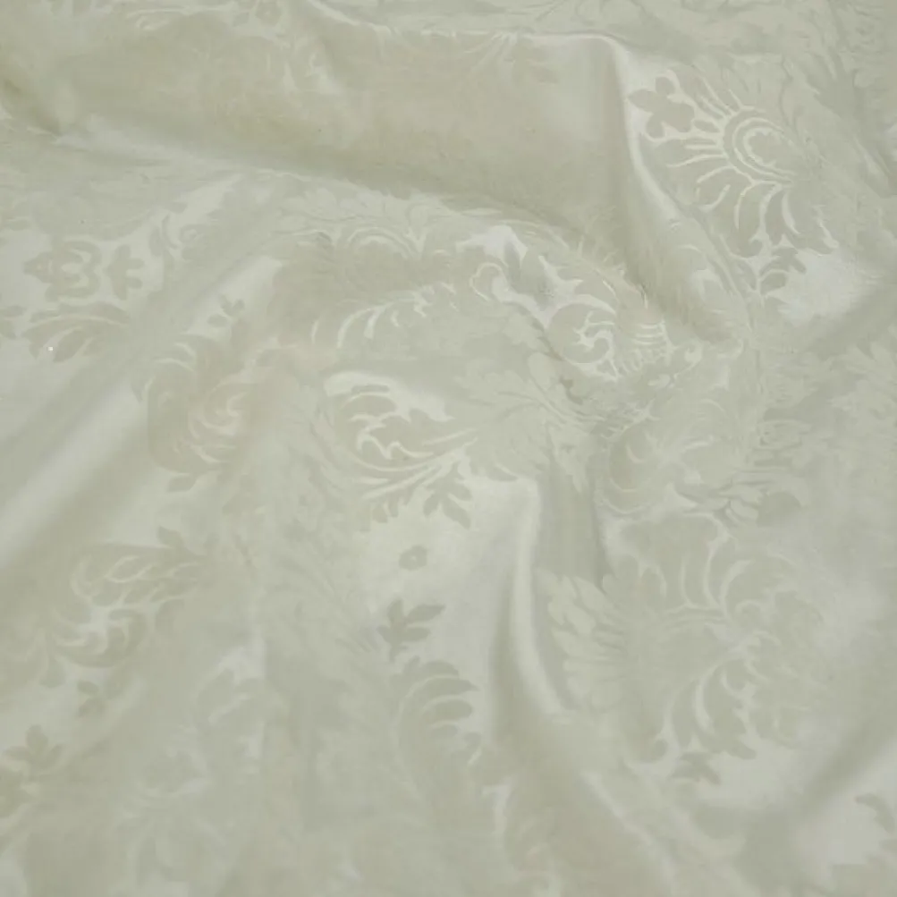 Damask Flocking Taffeta Table Runner in Ivory on Ivory