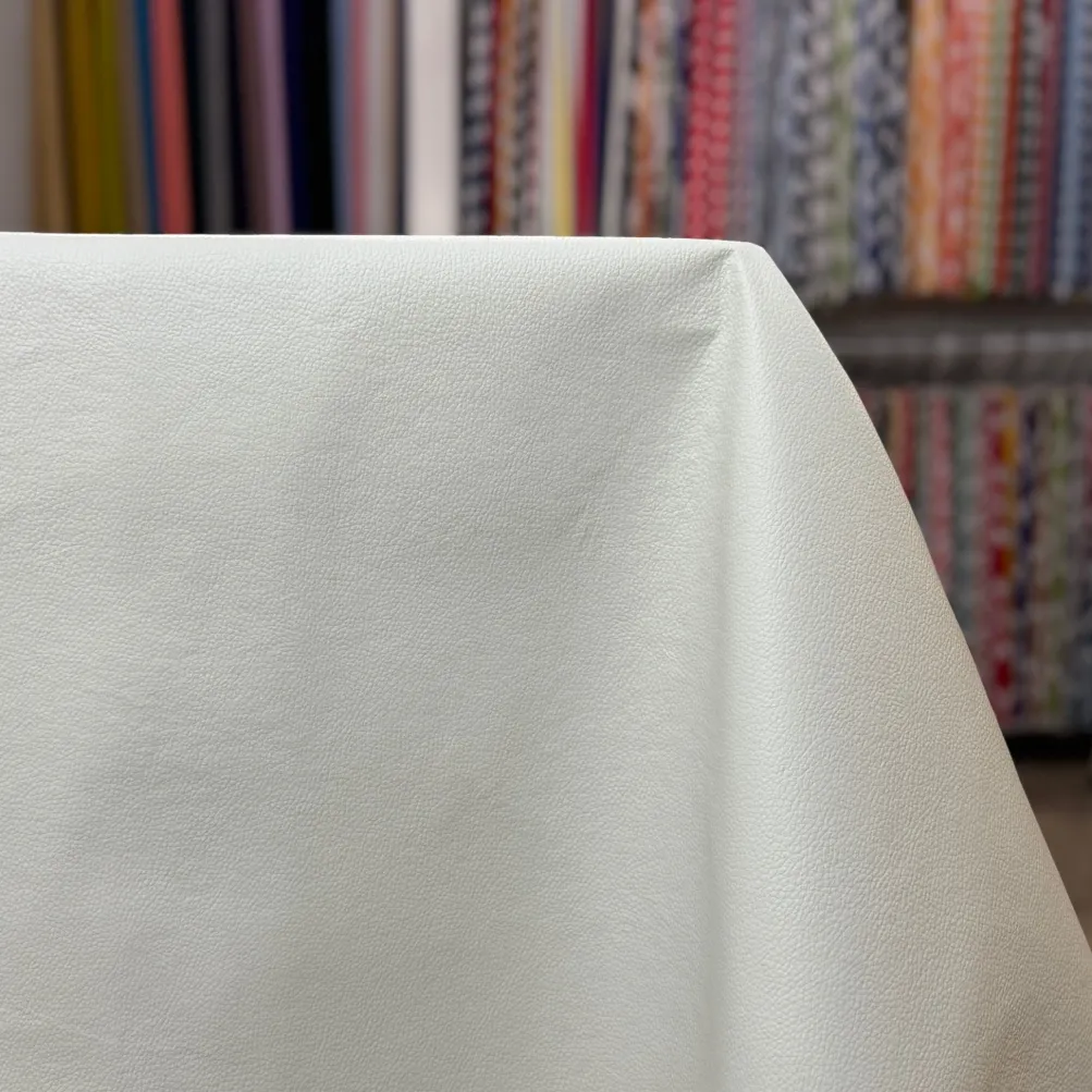 Deco Leather Table Linen in White