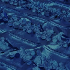 Diagonal Taffeta Table Linen in Navy