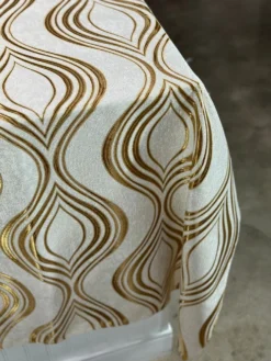 Eclipse Jacquard (Reversible) Table Linen in Gold