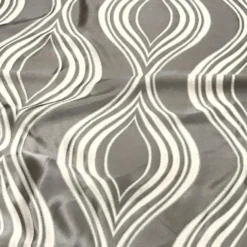 Eclipse Jacquard (Reversible) Table Runner in Silver