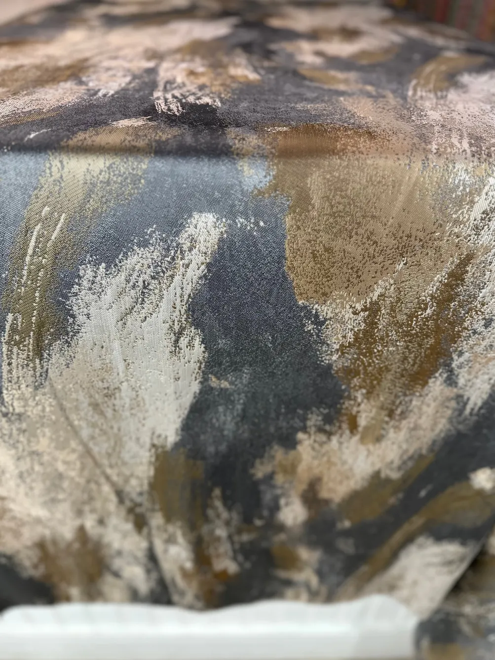 Element Jacquard Table Linen in Grey and Gold