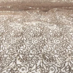 Fiori Leaf Sequins Table Linen in Champagne