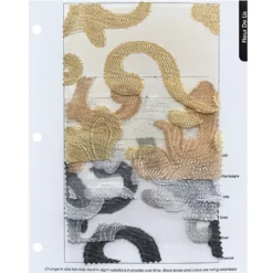 Fleur De Lis Table Runner in Champagne