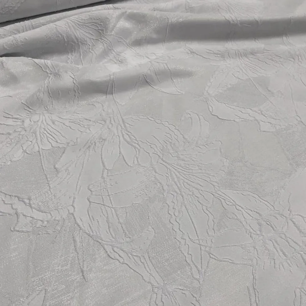 Floral Reef Jacquard Table Linen in White