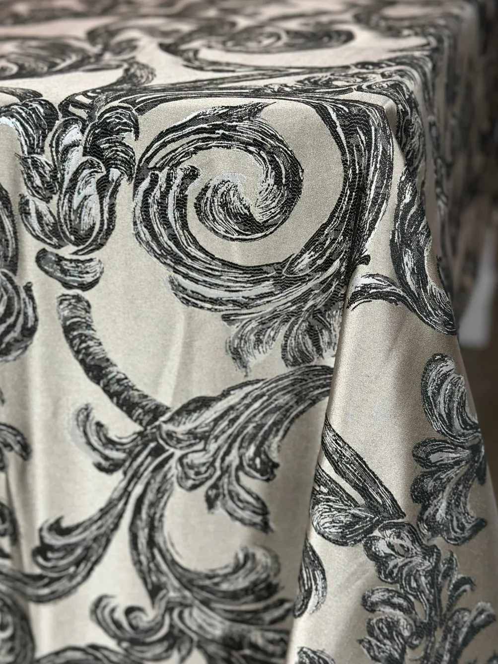 Florence Jacquard Table Linen in Black and Grey
