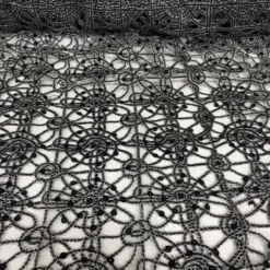 Flower Chain Lace (w/ Poly Lining) Table Napkin in Black and Silver