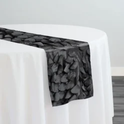 Funzie (Circle Hanging) Taffeta Table Runner in Black