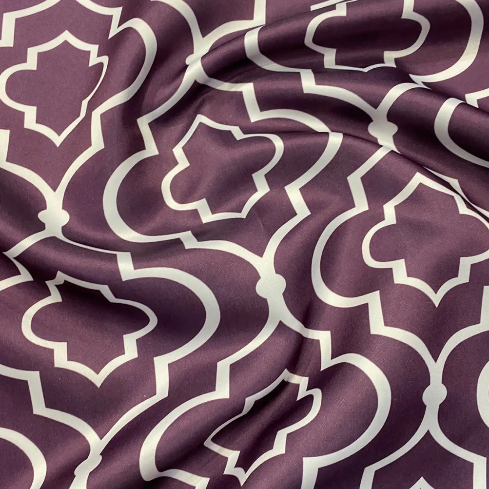 Gatsby Print (Lamour) Table Runner in Plum