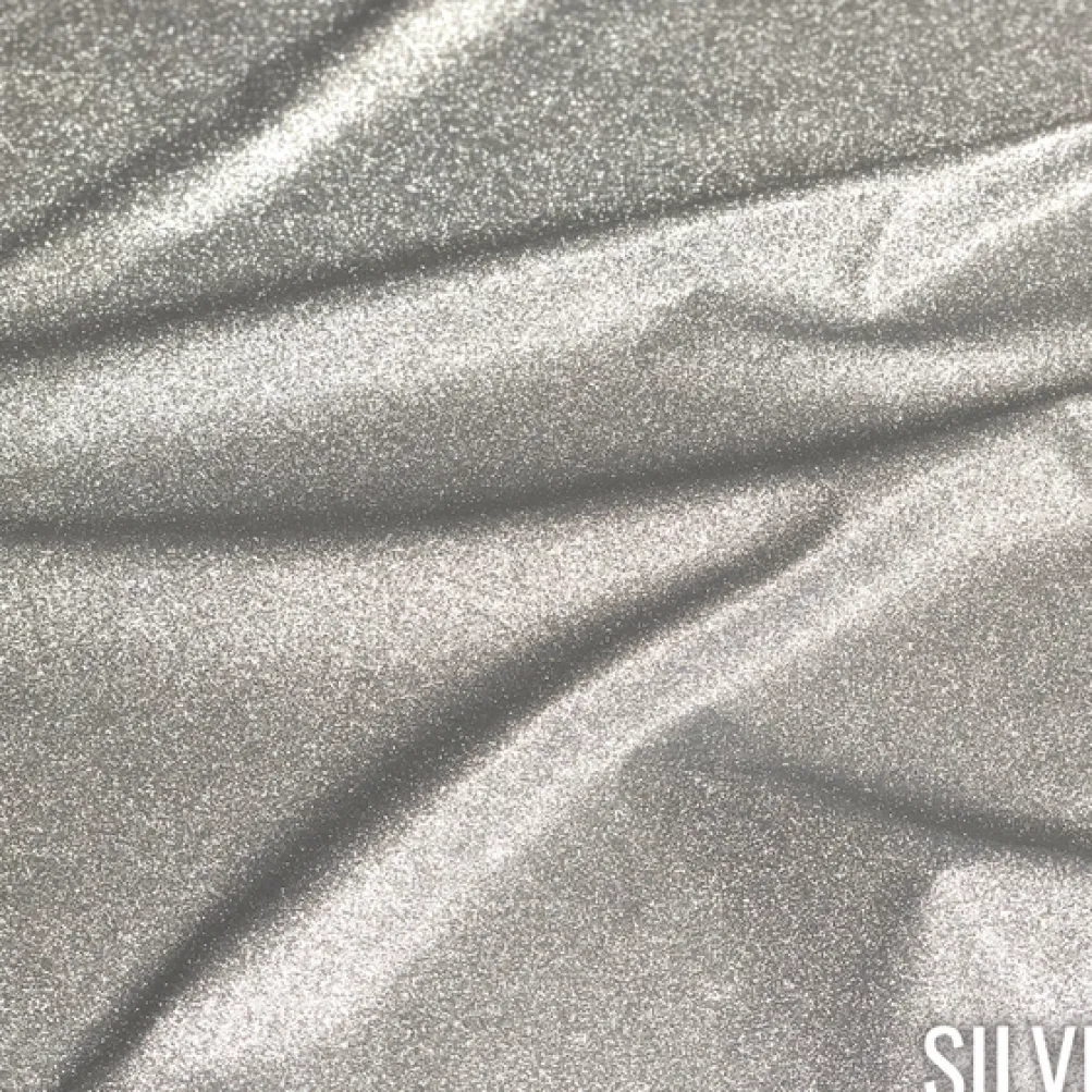 Glam & Glits Table Runner in Silver