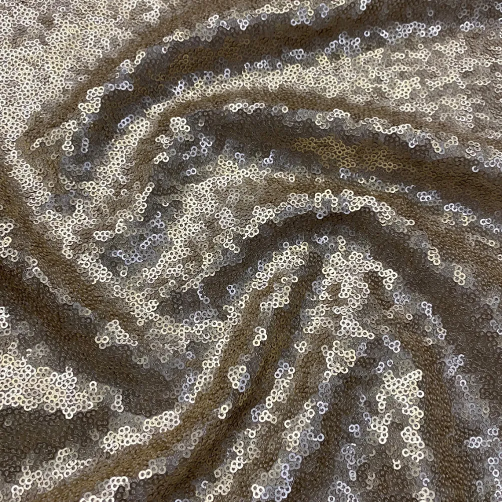 Glitz Sequins Table Linen in Champagne