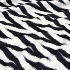 Horizon (Poly Print) Table Linen in Black