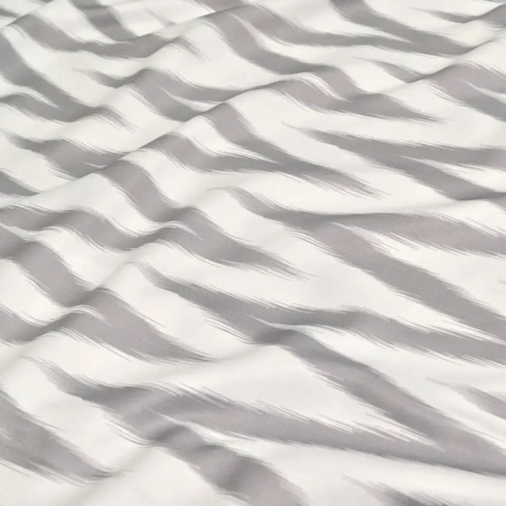 Horizon (Poly Print) Table Runner in Silver