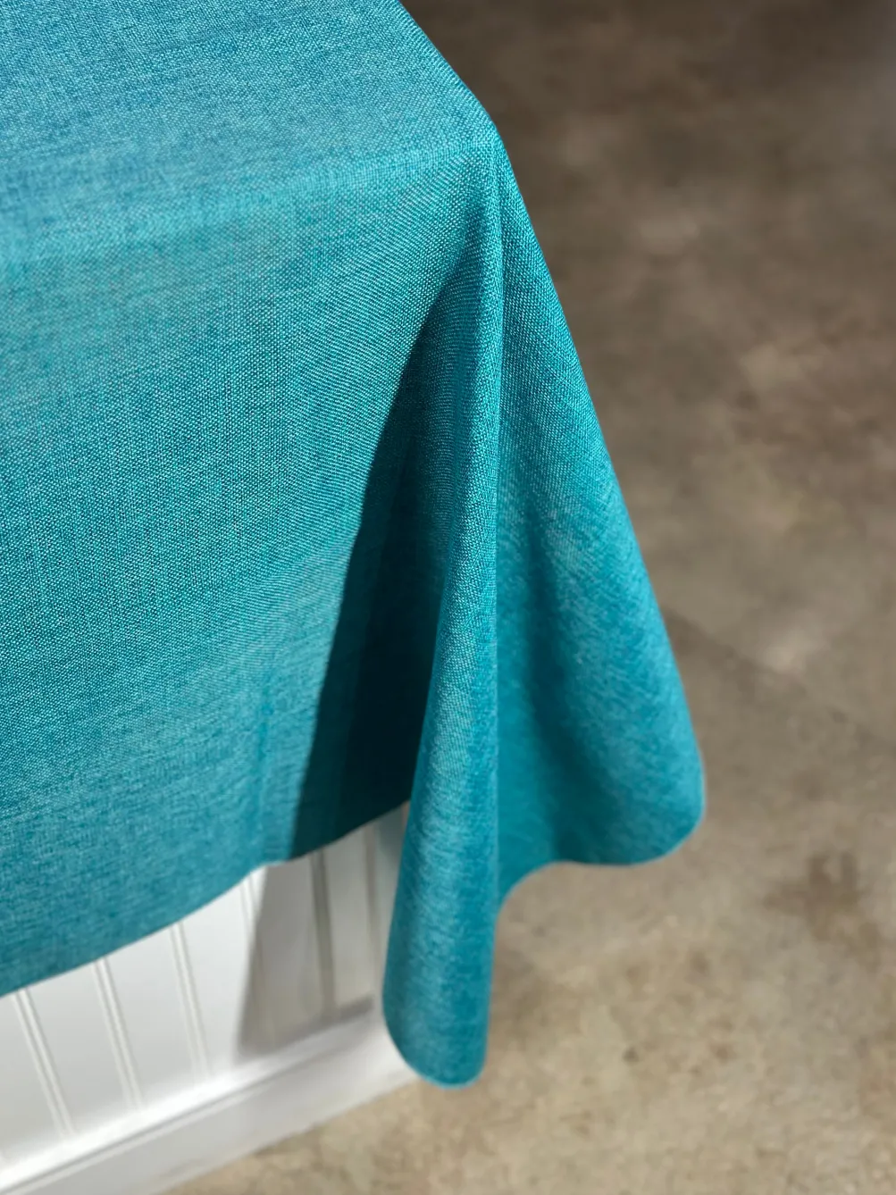 Imitation Burlap Table Linen in Teal