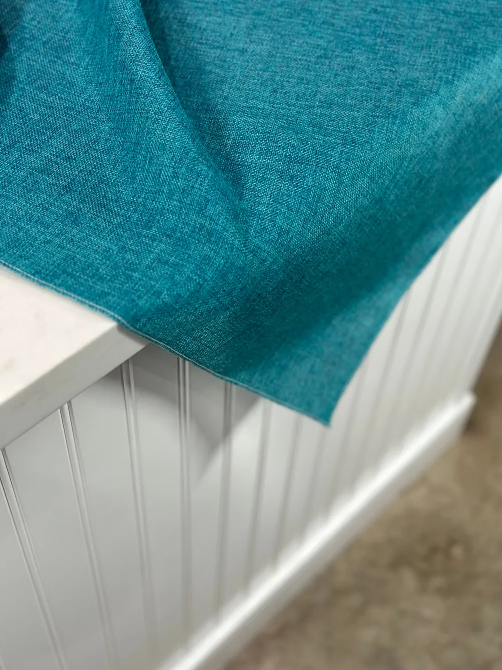 Imitation Burlap Table Linen in Teal