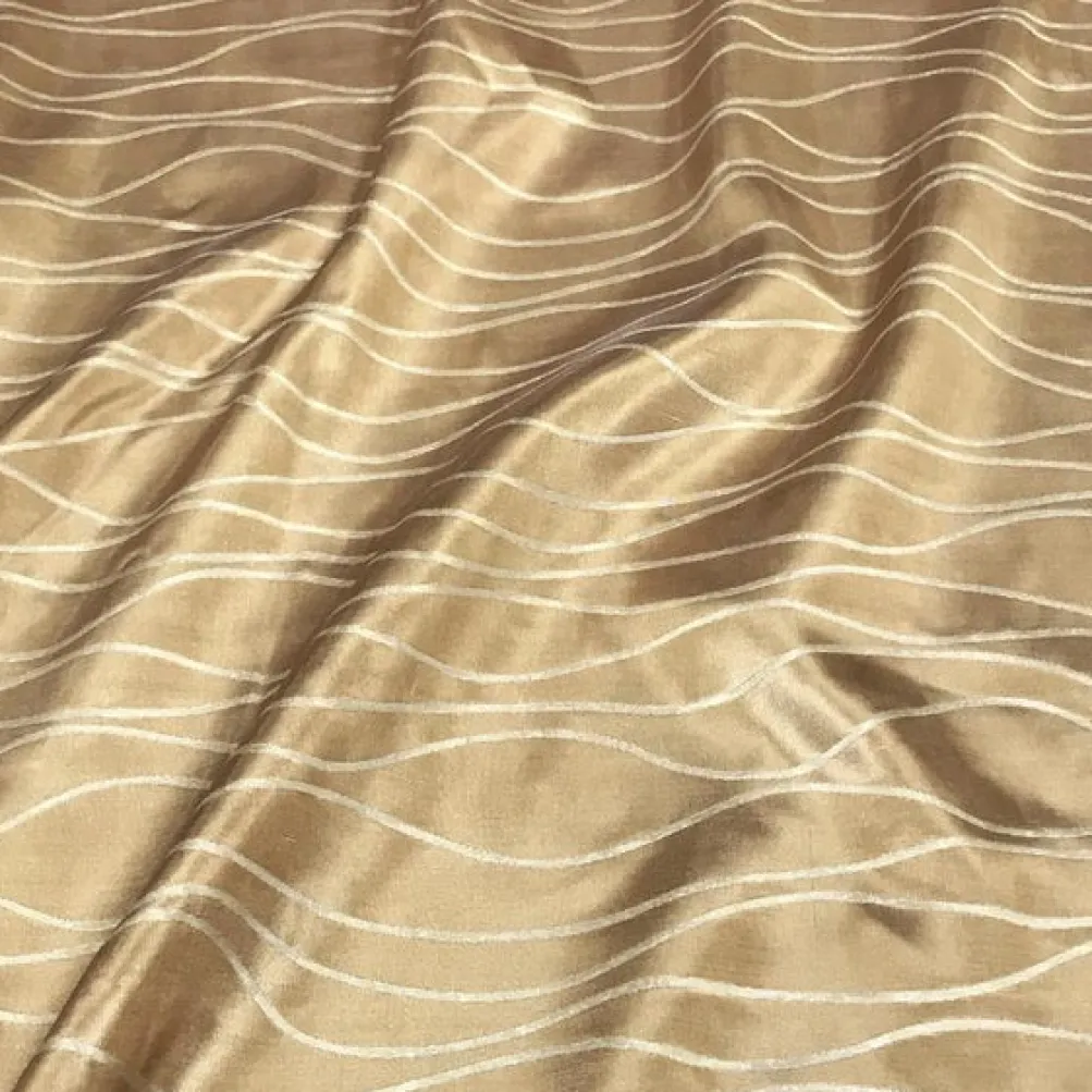 Karawave Jacquard (Reversible) Table Linen in Gold