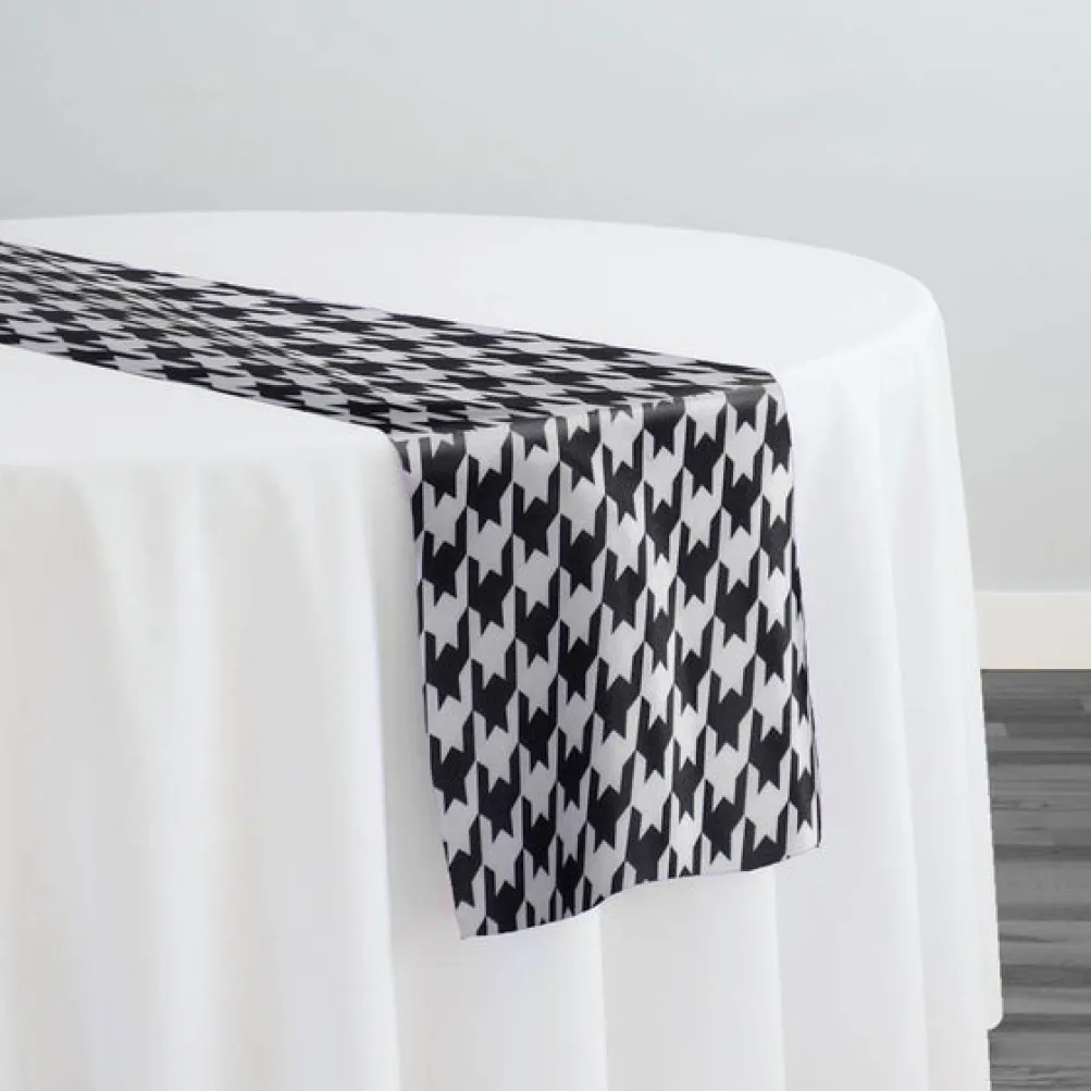 Lamour Prints Table Runner in Houndstooth