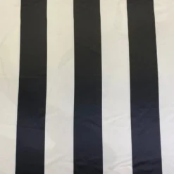 Lamour Prints Table Runner in 4
