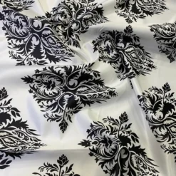 Lamour Prints Table Runner in Classic Damask