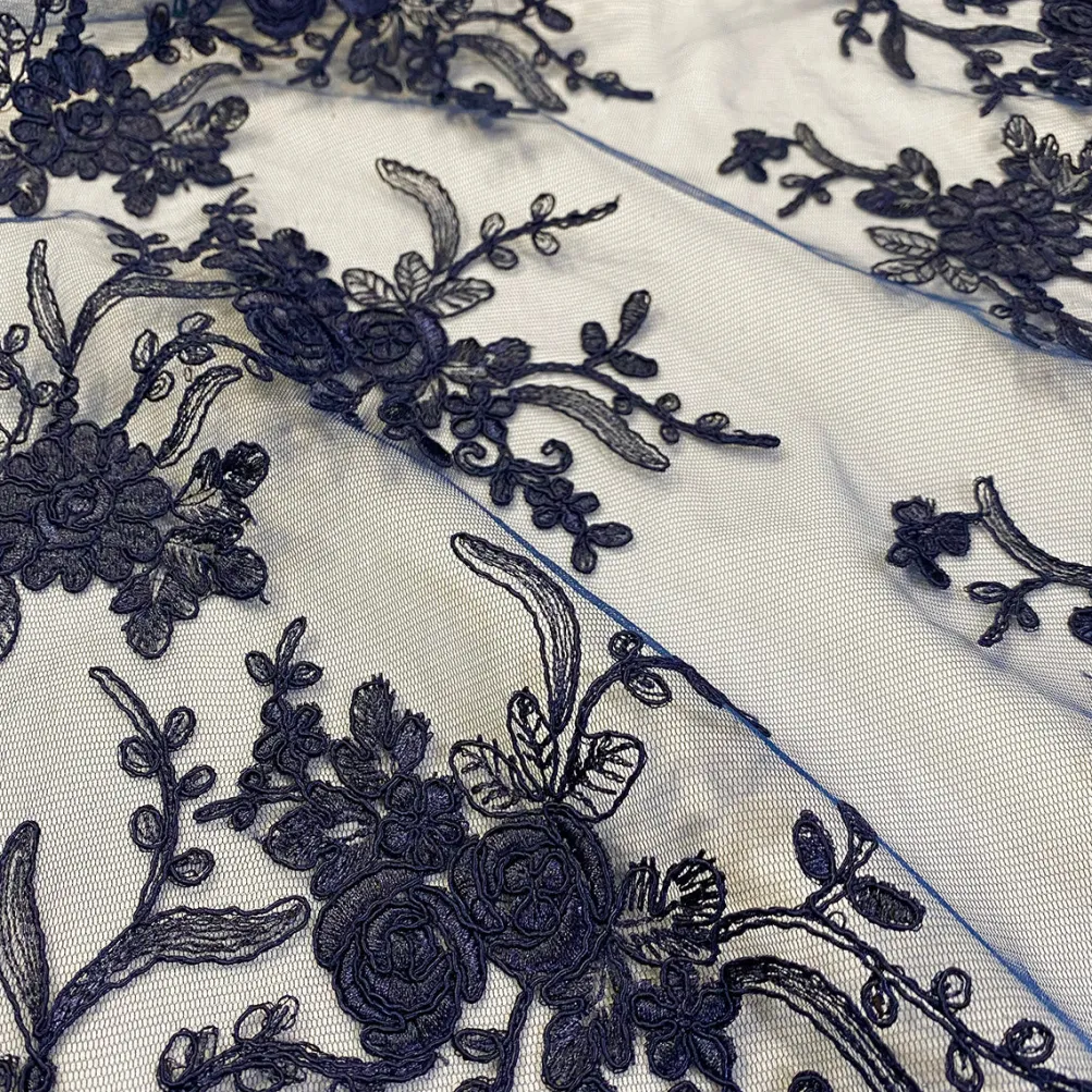 Laylani Lace (w/ Poly Lining) Table Napkin in Navy