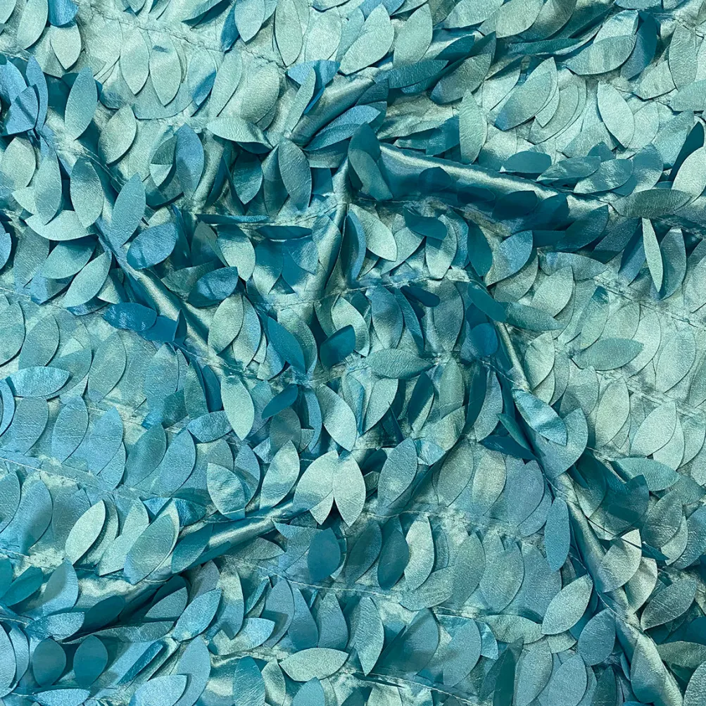 Leaf Hanging Taffeta Table Runner in Teal Green