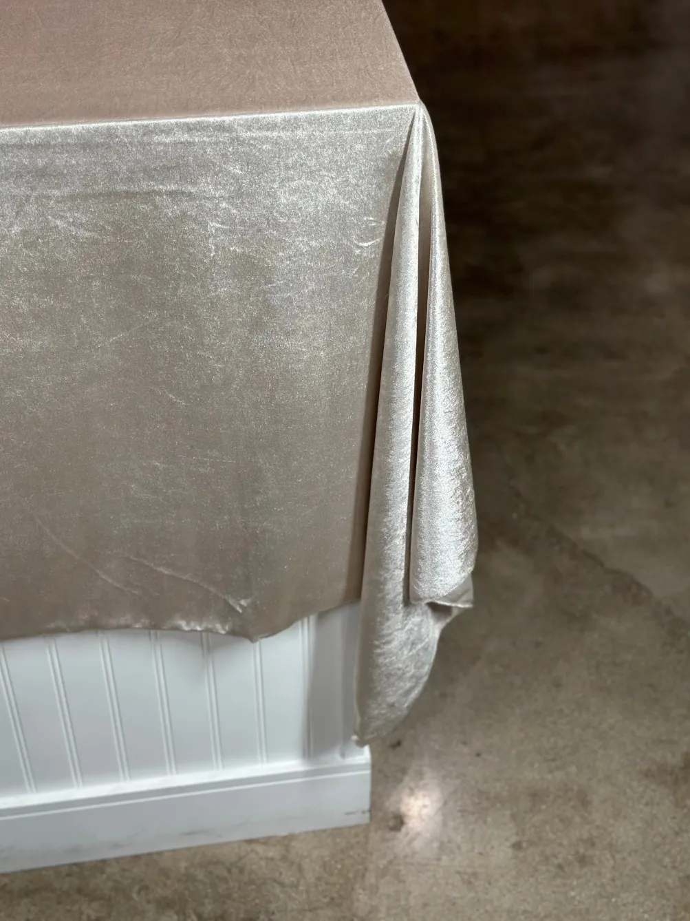 Lush Velvet Table Linen in Bone