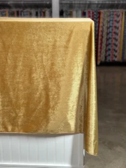 Lush Velvet Table Linen in Gold