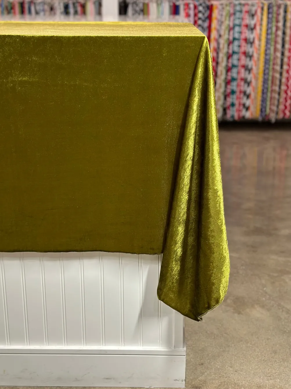 Lush Velvet Table Linen in Olive
