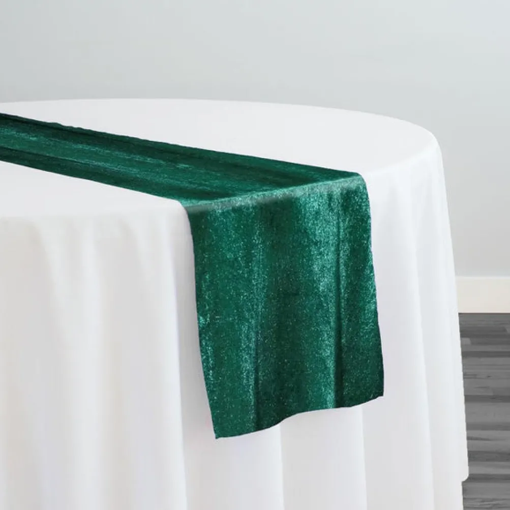 Lush Velvet Table Runner in Hunter Green