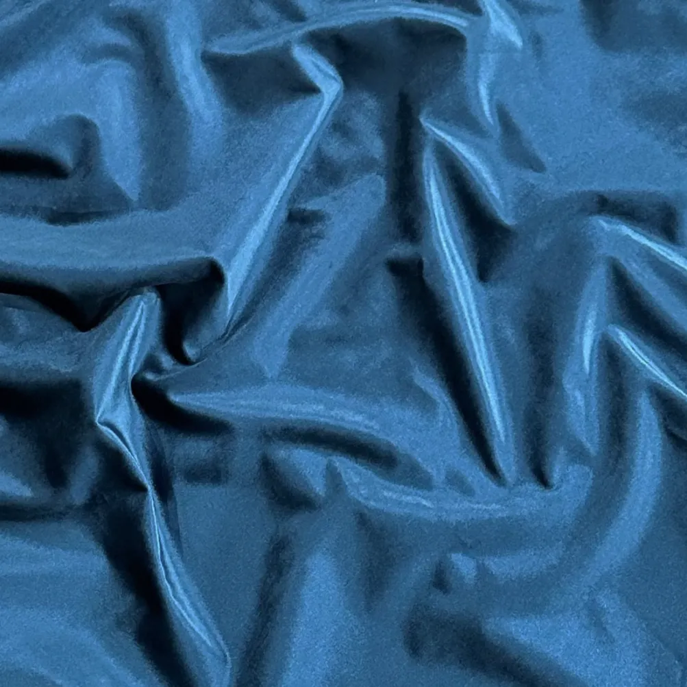 Luxury Plush Velvet Table Linen in Lapis Blue